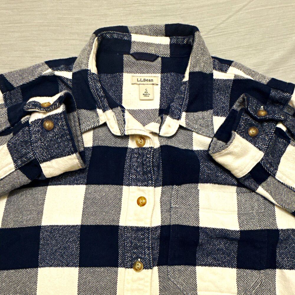 L.L.Bean Plaid Flannel Button-Up Shirt Blue/White Long Sleeve Women’s S Regular